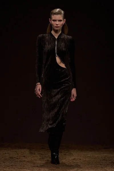 Look 58